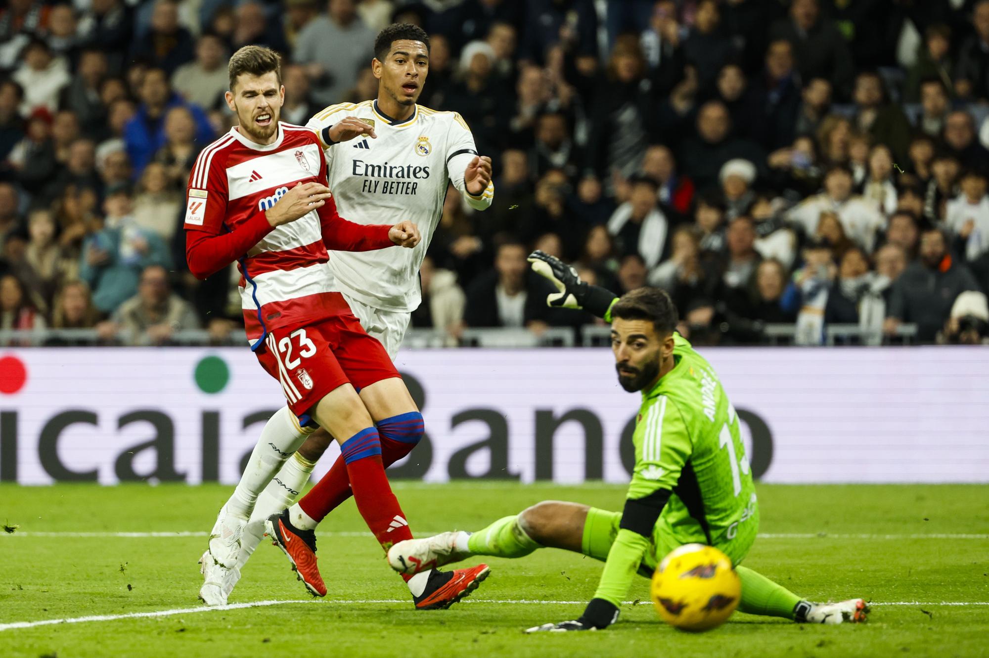 Real Madrid  -  Granada CF