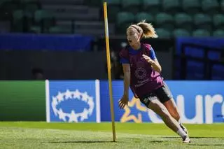 La reverencia de Alexia Putellas: un golpe de ilusión para volver a disfrutar