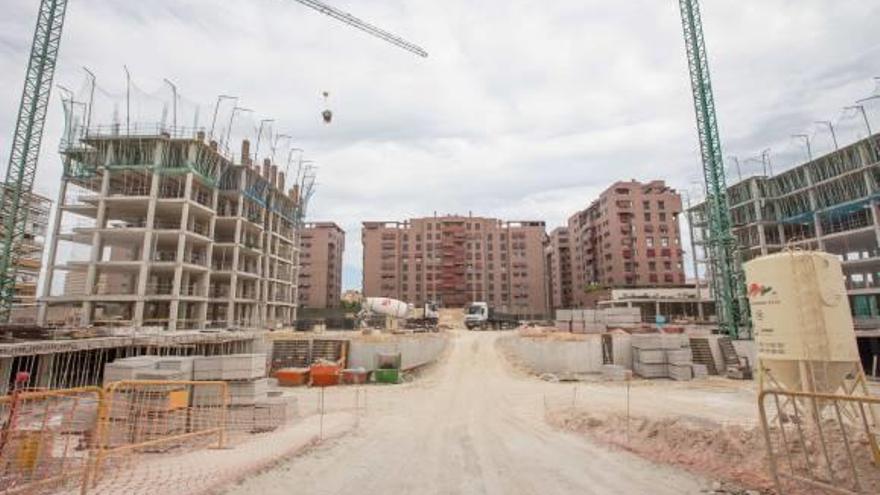 La vivienda nueva acumula ya una subida del 14% desde su caída a mínimos en 2014