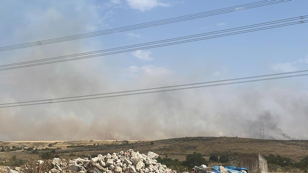 Nuevo incendio en Zamora entre Muelas del Pan, Villaseco y Almaraz.