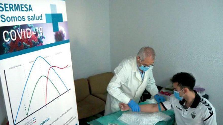 El CD Castellón realiza a sus jugadores los test de coronavirus