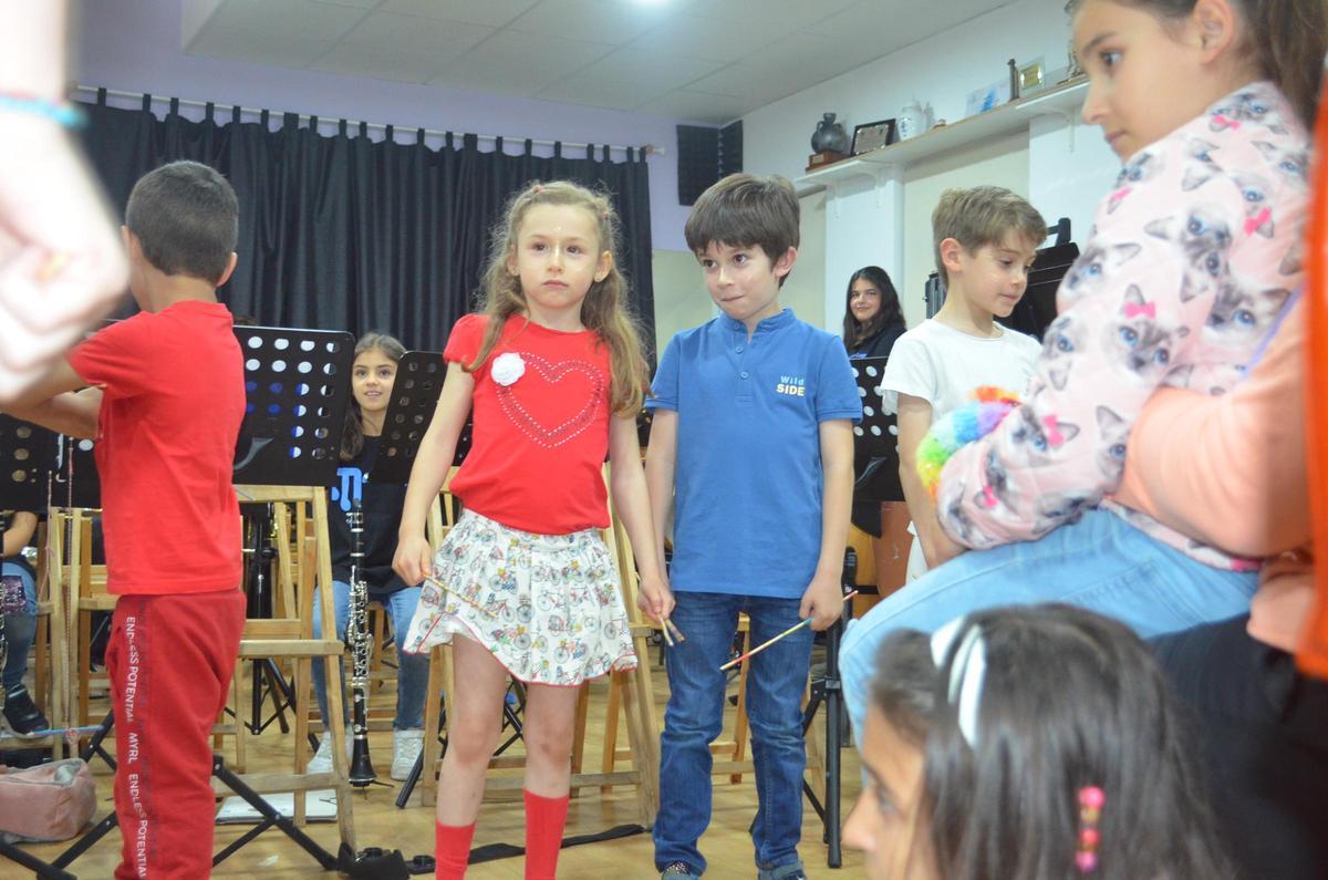GALERÍA | La Banda Maestro Lupi despide el curso
