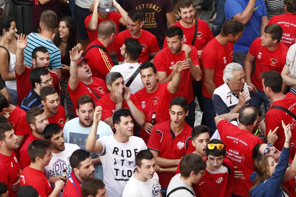 Así ha sido la fiesta del ascenso del Atlético Saguntino a Segunda B