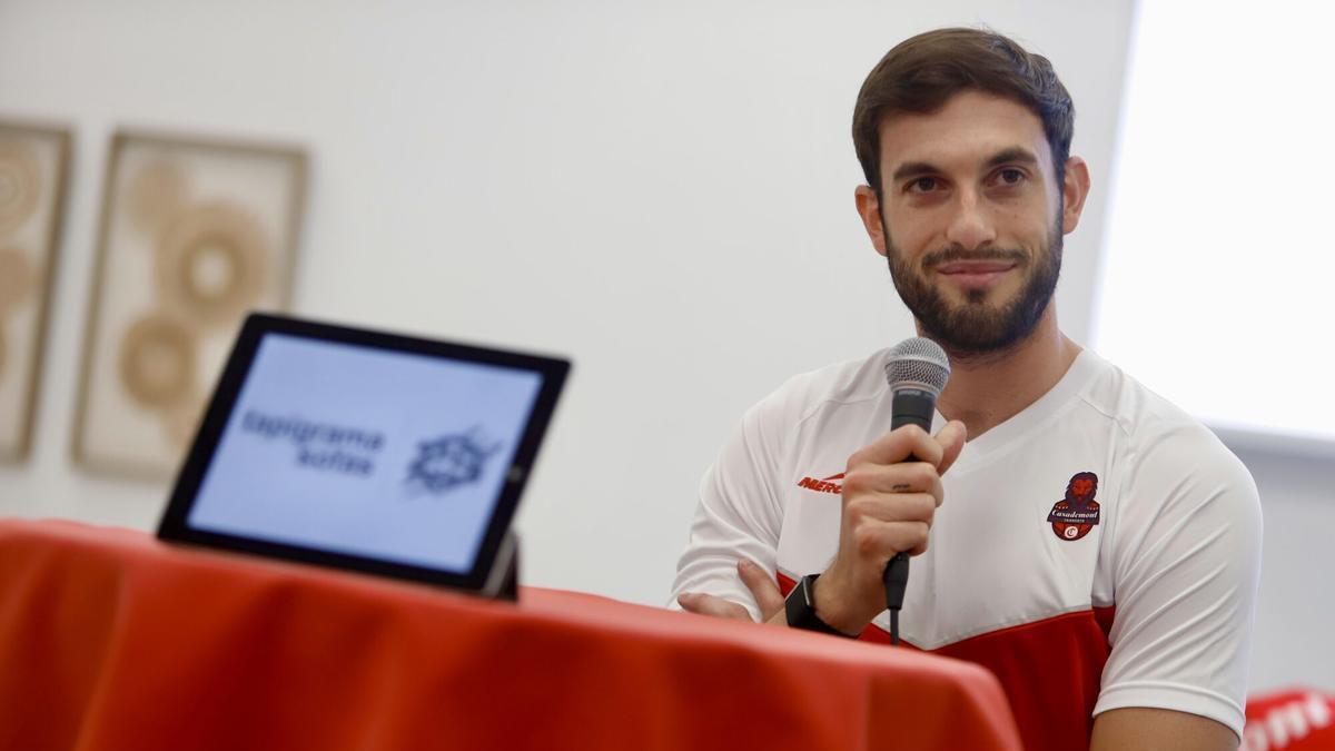 Sergi García, en su presentación como jugador del Casademont.