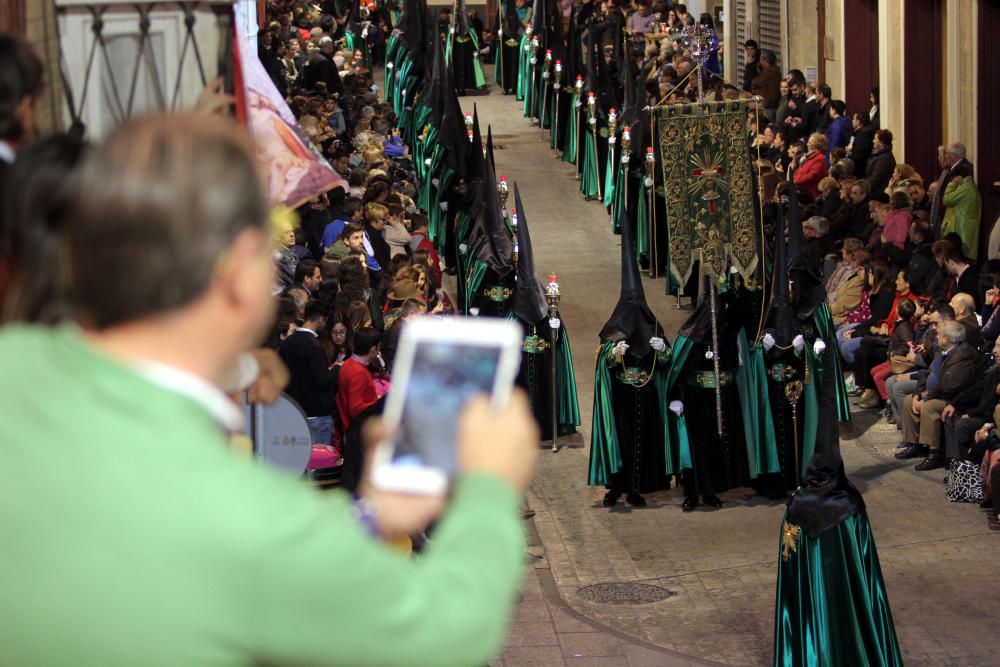 El primer trono mixto de Cartagena marca la procesión del Prendimiento