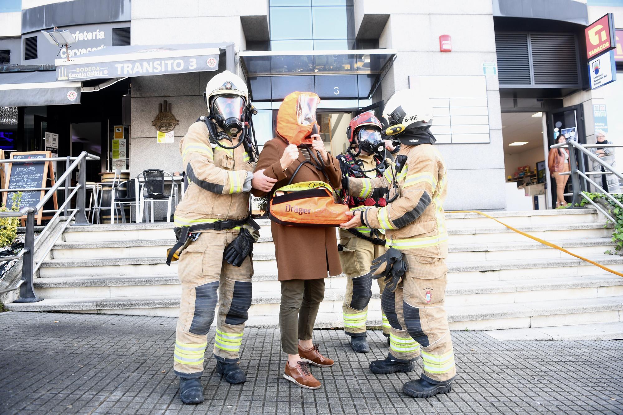 Simulacro en A Grela por la semana de la prevención de incendios