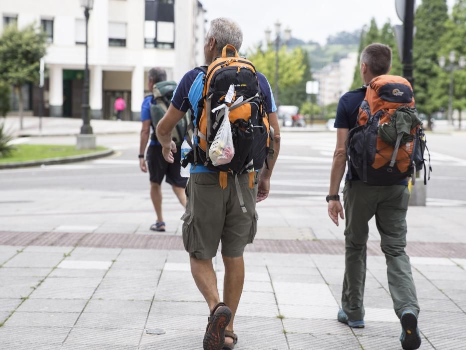 Peregrinos del Camino De Santiago, primer tramo de