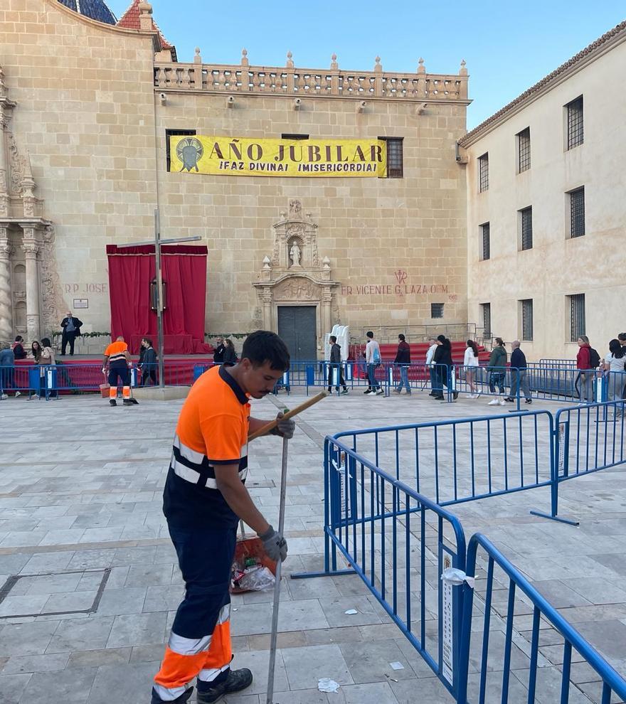 El operativo de limpieza reforzado en Santa Faz retiró 2.900 kilos de desechos en un día