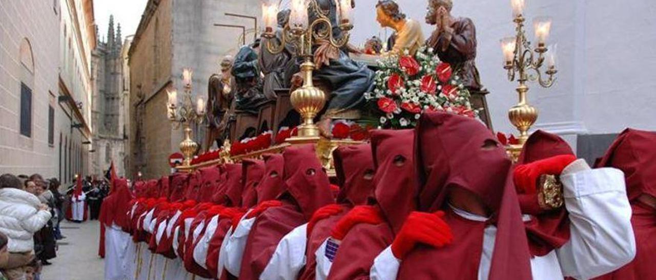 La declaración de interés nacional de la Semana Santa se retrasa.