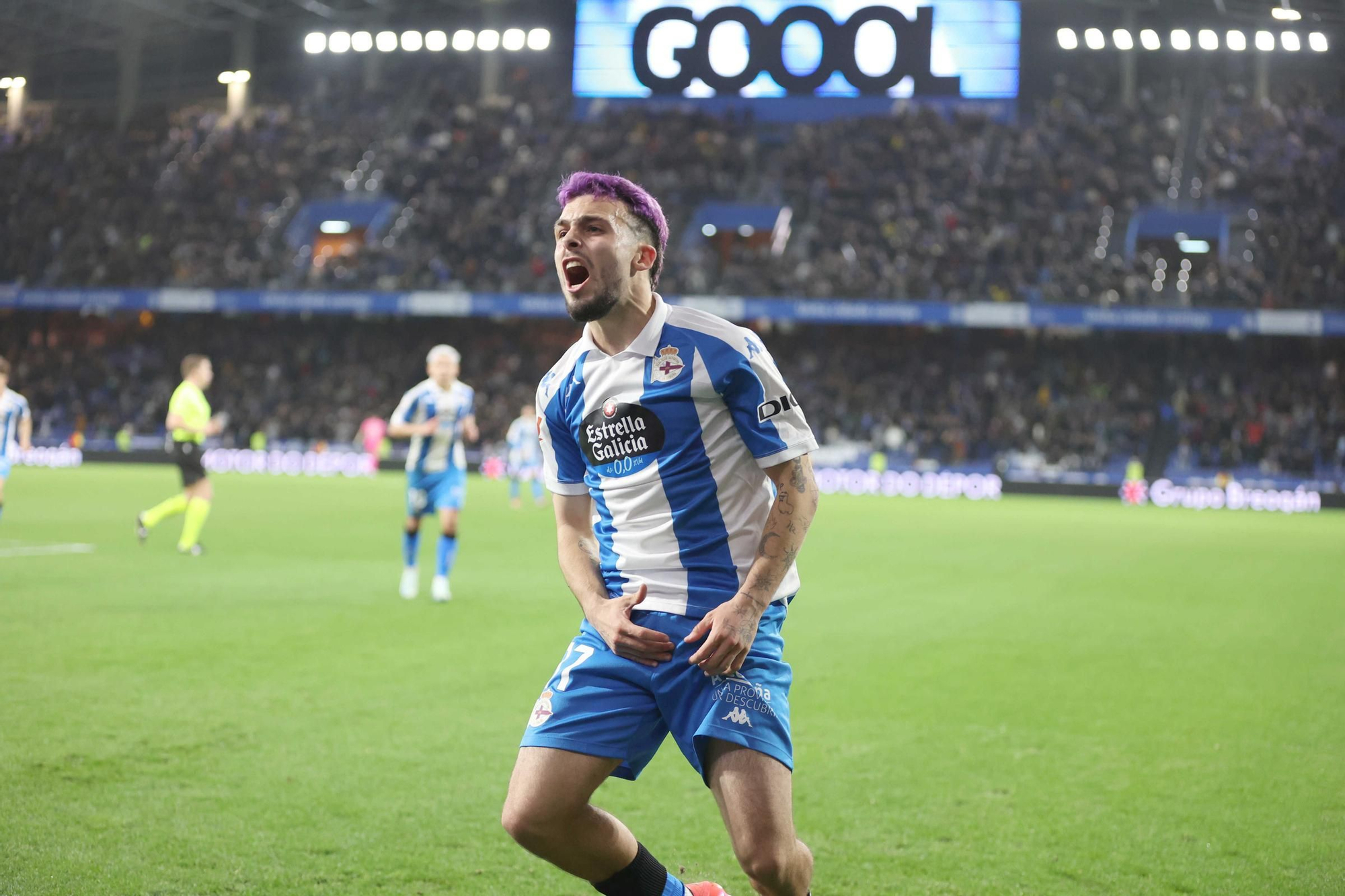 El Dépor golea al Castellón en Riazor (5-1)