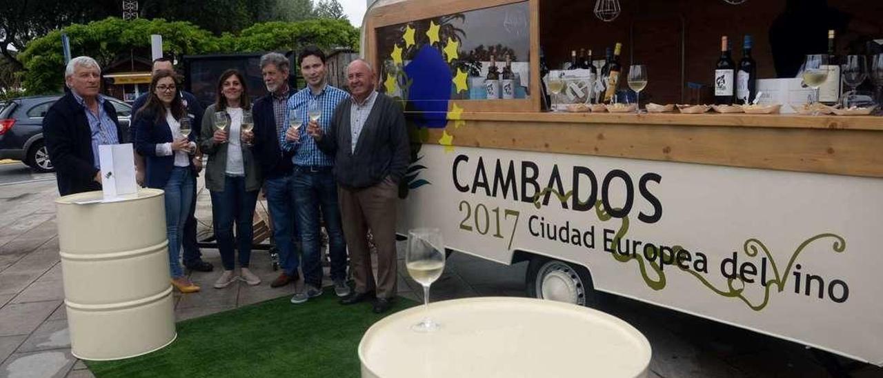 Presentación de la caravana que promocionará por toda la península a la Ciudad Europea del Vino. // Noé Parga