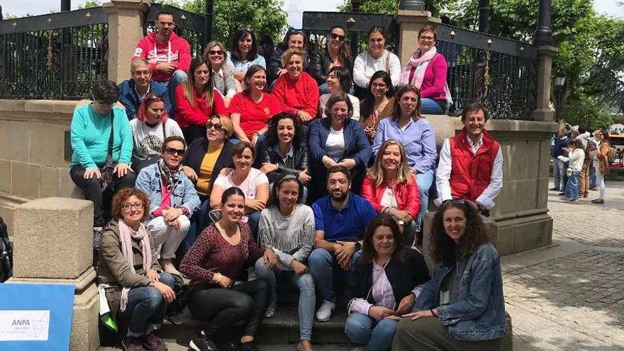 Participantes en la organización de la Feria de Libros Usados. // S.A.