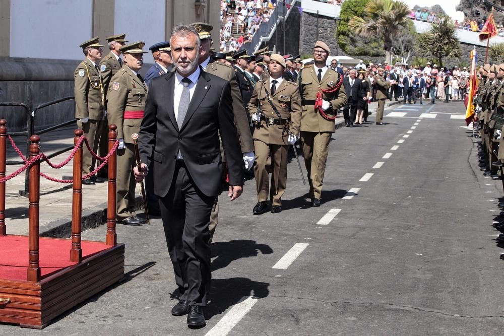 Ángel Víctor Torres, en Candelaria