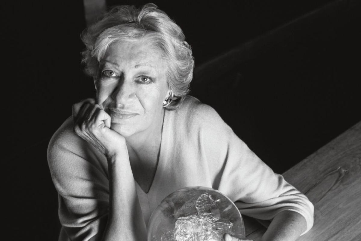 La modelo y diseñadora de joyas Elsa Peretti.