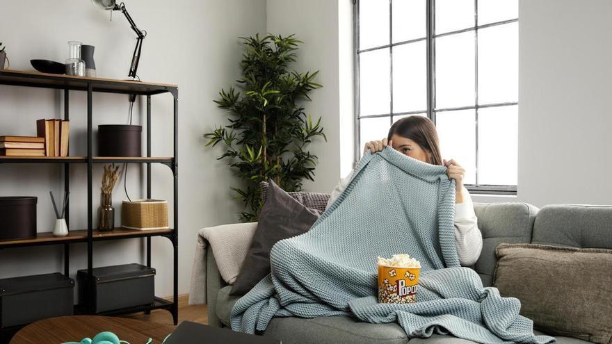 Adiós al radiador en invierno: el sencillo truco con burbujas que te permitirá ahorrar un dineral en la factura de la luz