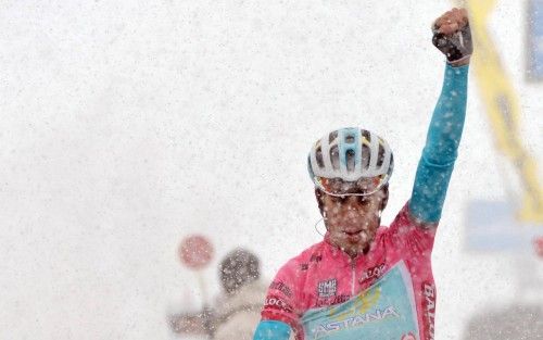 Vincenzo Nibali gana la 20ª etapa del Giro de Italia