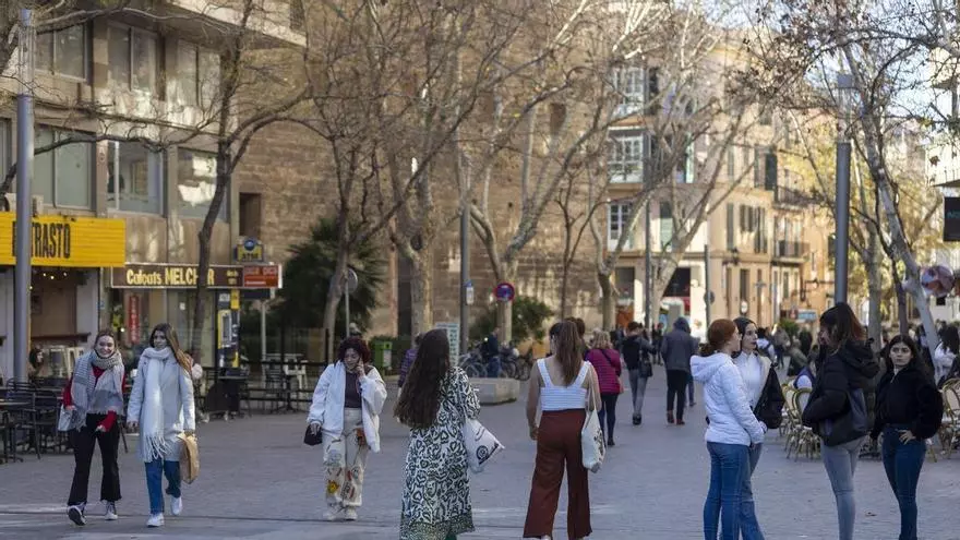 VÍDEO | Los promotores inmobiliarios aconsejan a los jóvenes de Mallorca empezar a ahorrar 300 euros al mes