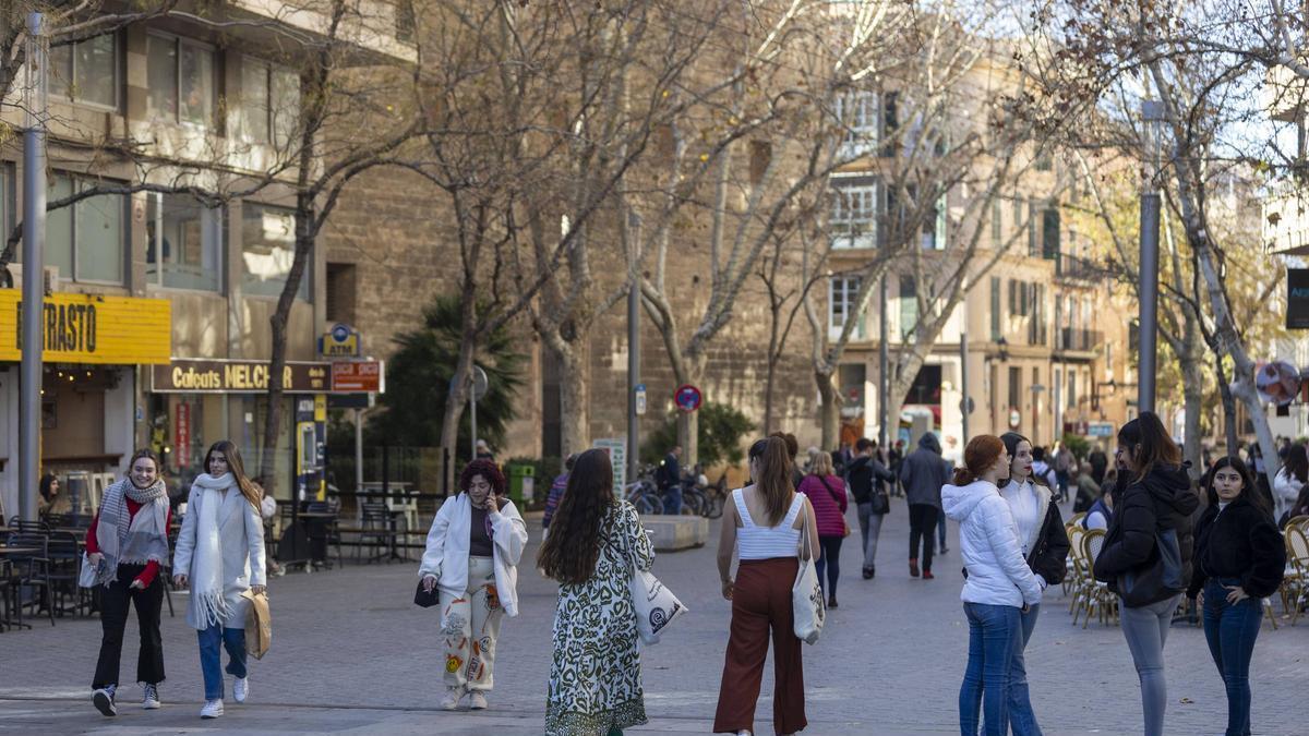 Los promotores recomiendan a los jóvenes recuperar la mentalidad del ahorro para acceder a un piso.