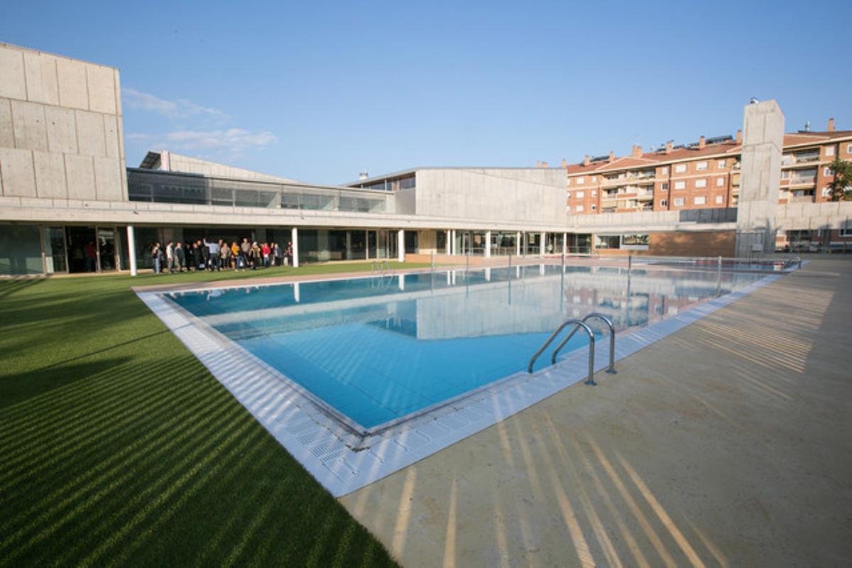 El nou complex esportiu Pòdium Viladecans Joan Masgrau obrirà portes el pròxim 25 de juny. El nou complex esportiu Pòdium Viladecans Joan Masgrau obrirà portes el pròxim 25 de juny.