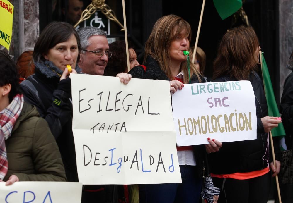 Protesta de los médicos y enfermeros del SAC