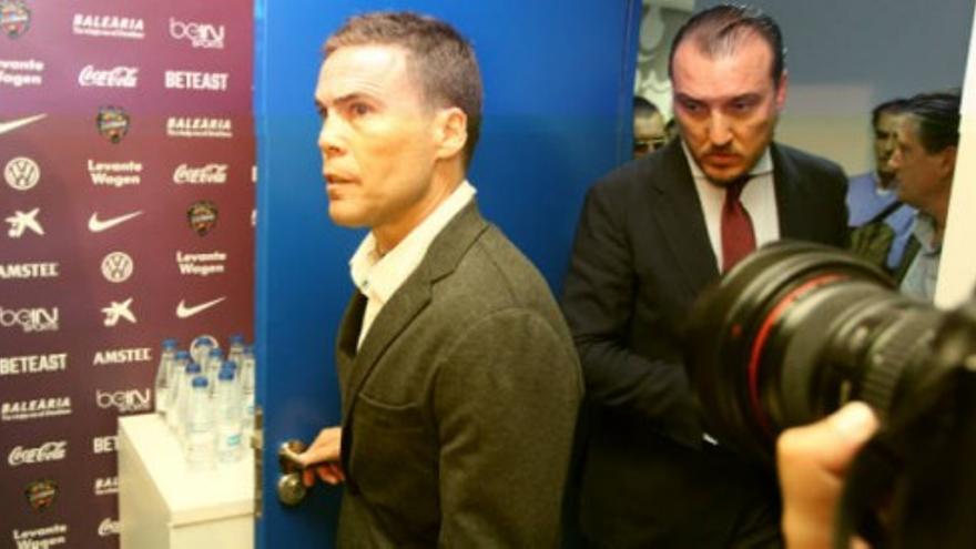 Rueda de prensa de presentación de Rubi como nuevo entrenador del Levante