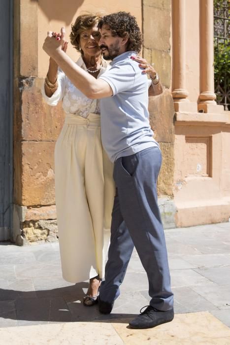 Tango en la plaza de Trascorrales