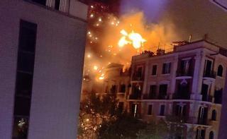 Explosión en el Eixample de Barcelona: "Era un soplete gigante, una llamarada enorme"