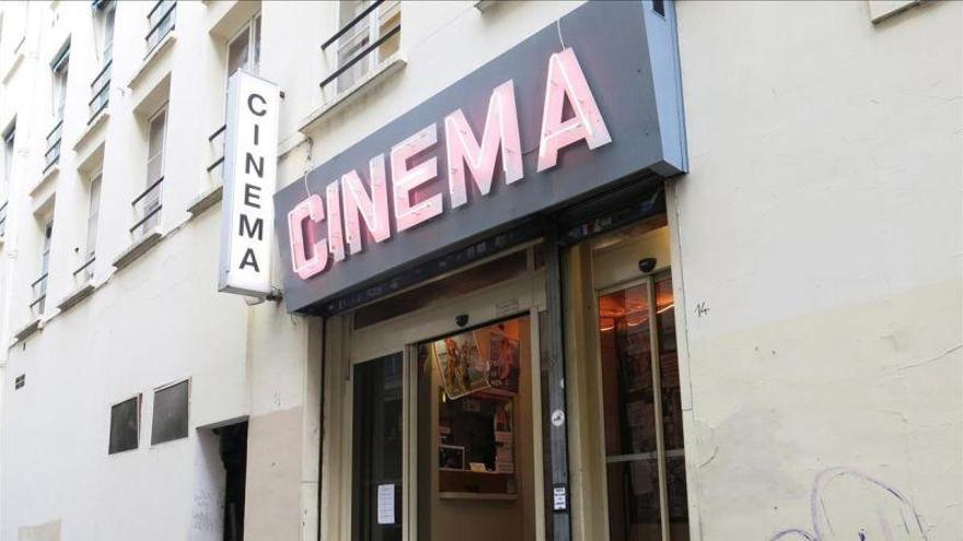 Cierra el último cine porno de París