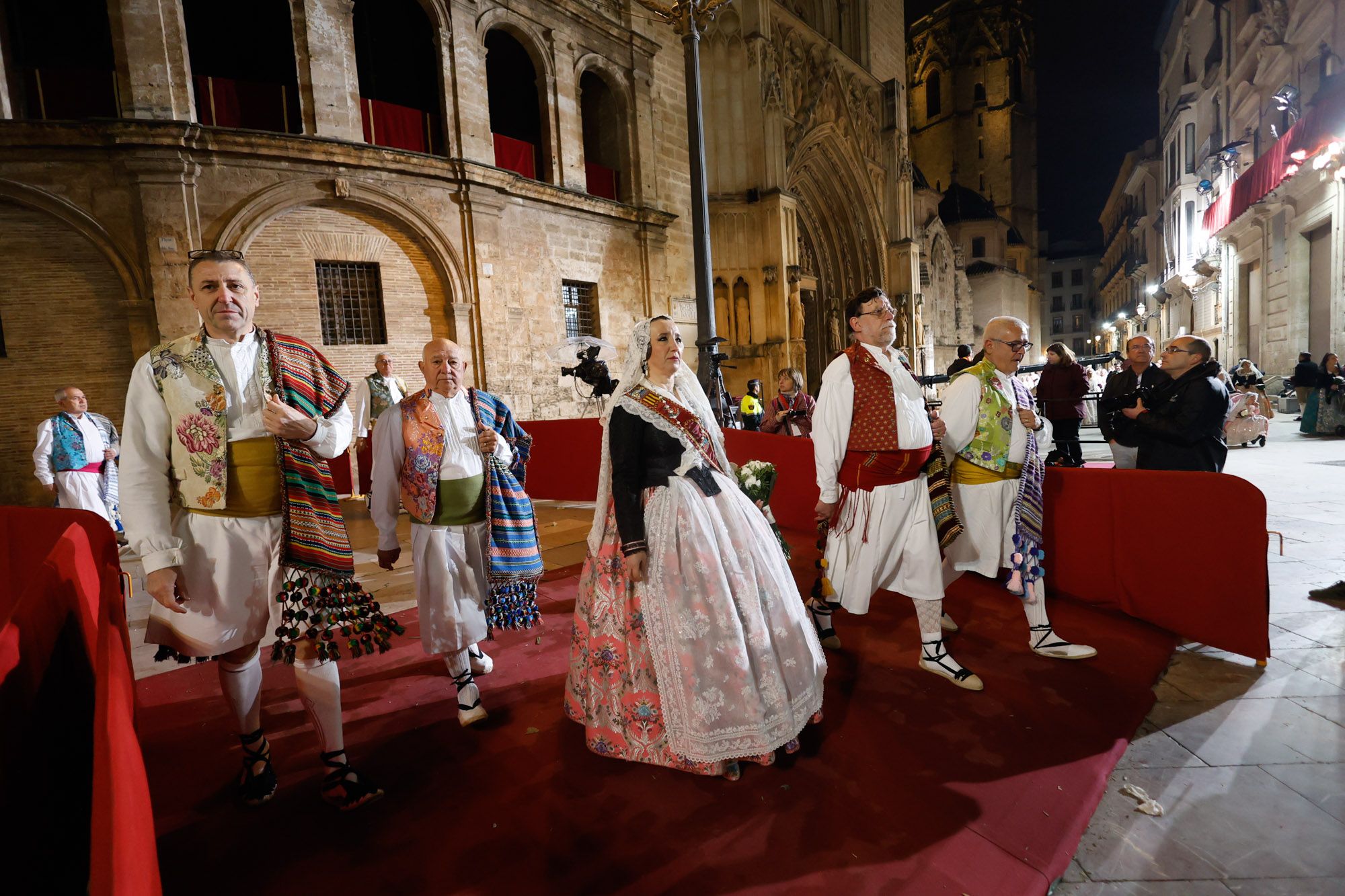 Todas las fotos de la Ofrenda del 17 de marzo por la calle de la Paz de 19:00 a 20:00 horas