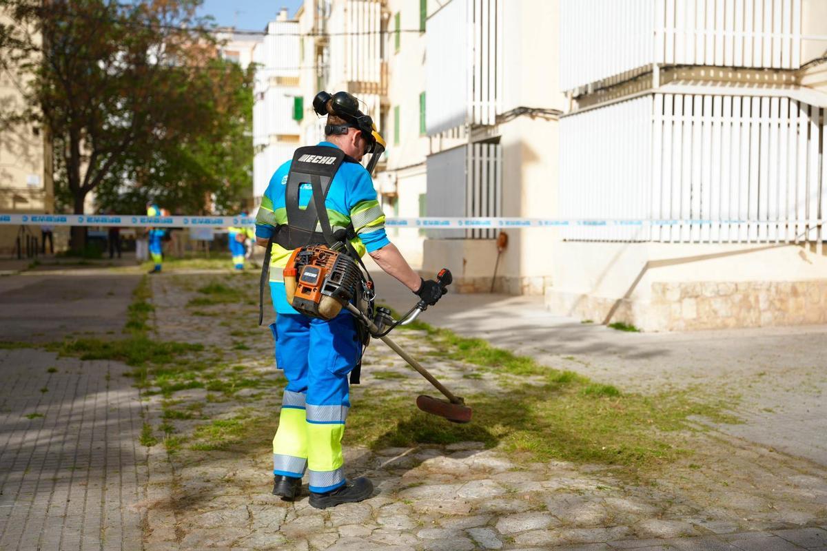Emaya consolida la mejora del servicio de eliminación de malas hierbas