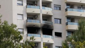 Dos adultos y un menor fallecen en el incendio de una vivienda en Villajoyosa (Alicante)