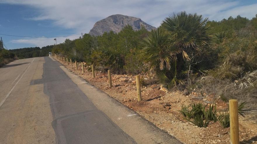 Xàbia evitará que los coches de una discoteca bloqueen una carretera del Montgó