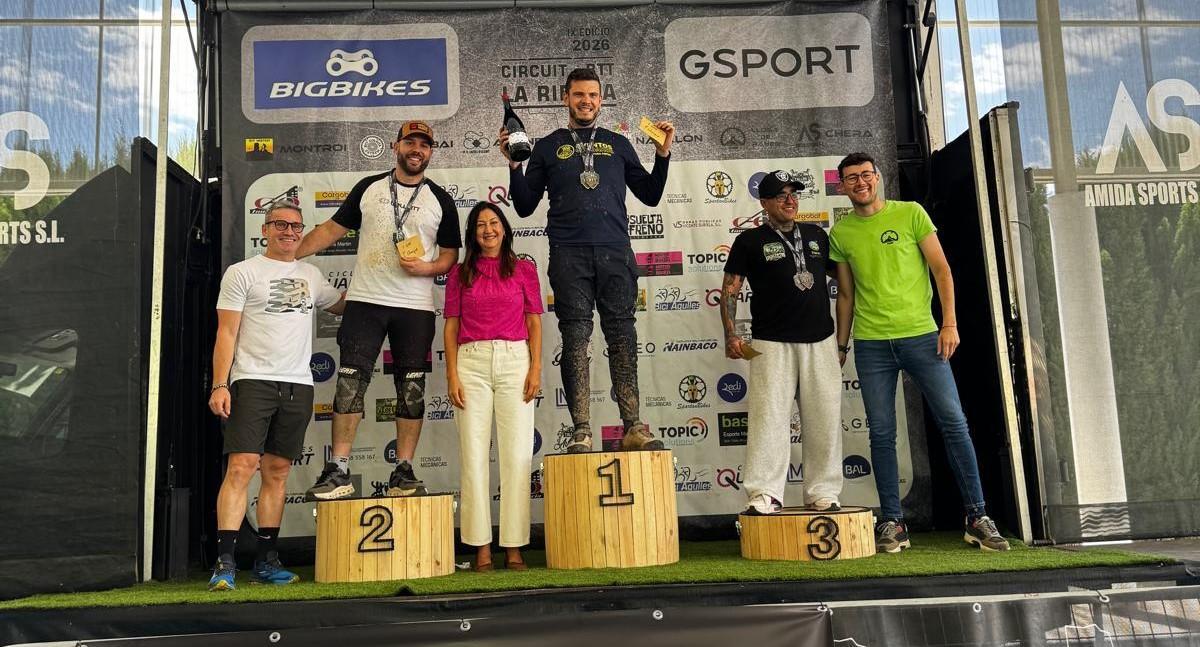 Podio masculino de la Marxa BTT de la Llosa de Ranes.