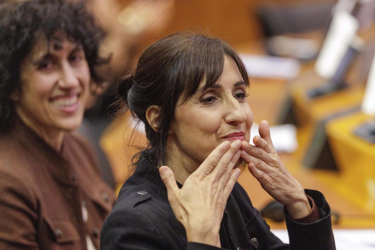 Libertad lanza besos a los asistentes tras ganar el Premio Lux del Público del Parlamento Europeo