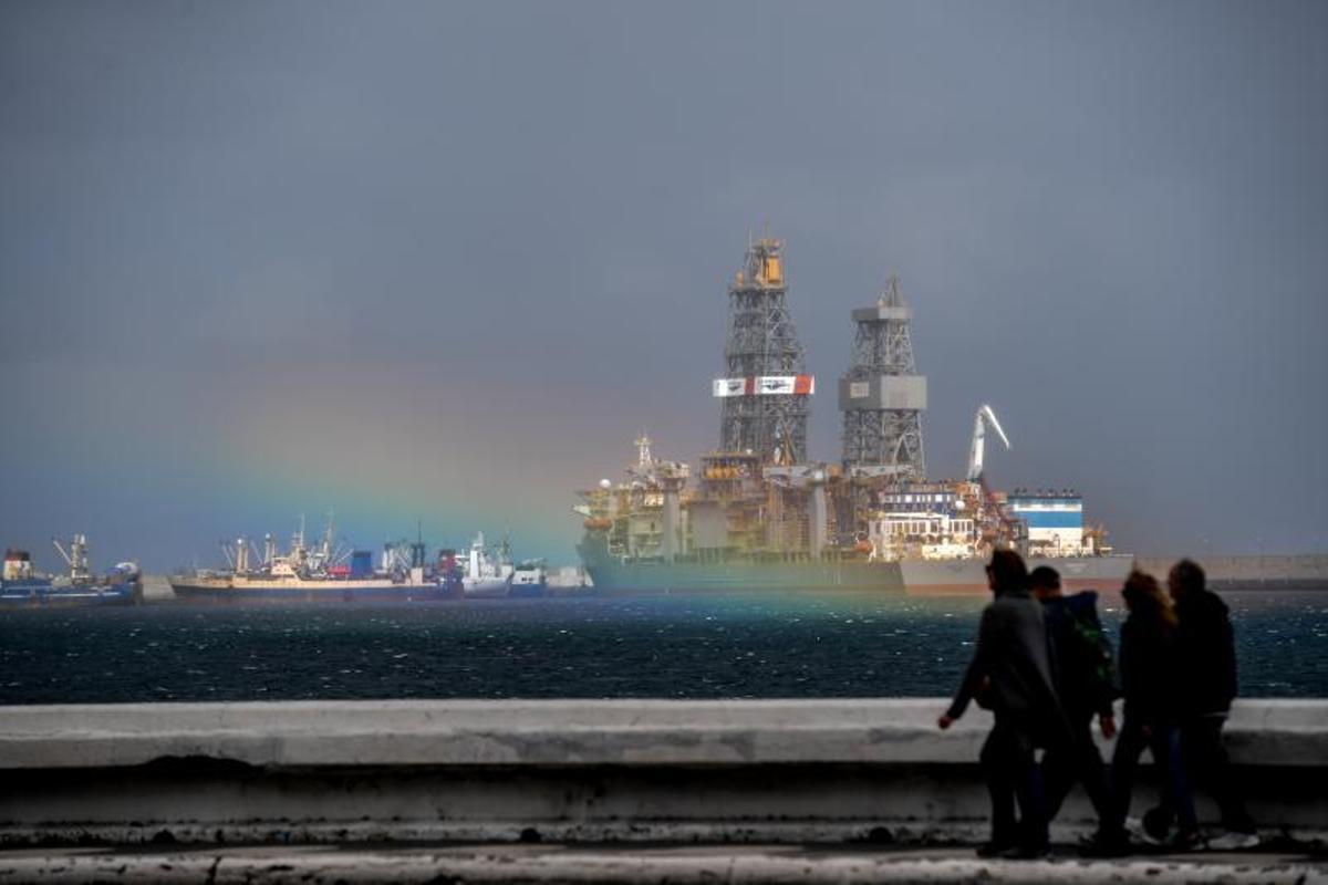 LAS PALMAS GRAN CANARIA 17-01-19 LAS PALMAS DE GRAN CANARIA. METEOROLOGIA. LLuvia y arcoiris.    FOTOS: JUAN CASTRO  | 18/01/2019 | Fotógrafo: Juan Carlos Castro