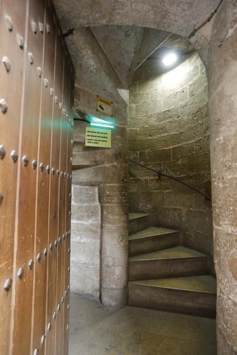 Se habilitan las salas ocultas del 'Micalet' para que los visitantes descansen
