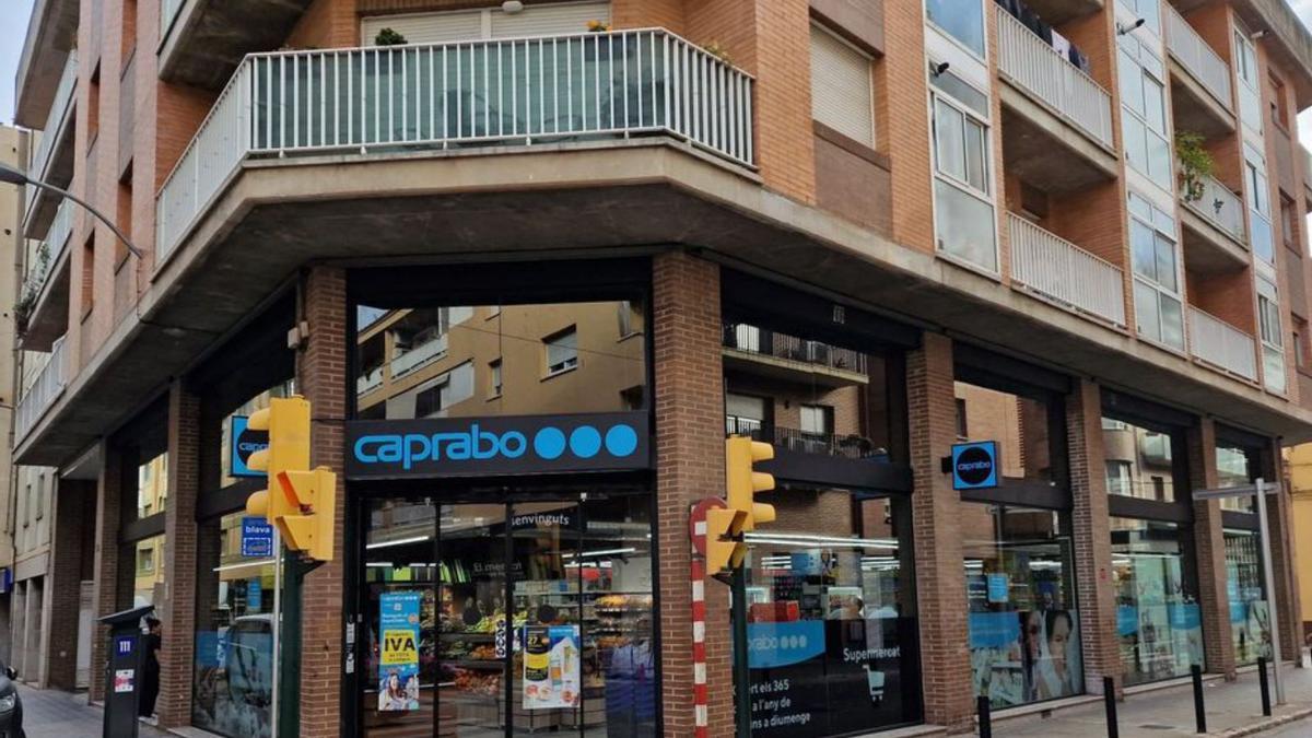 El nou supermercat de la marca Caprabo a Figueres.