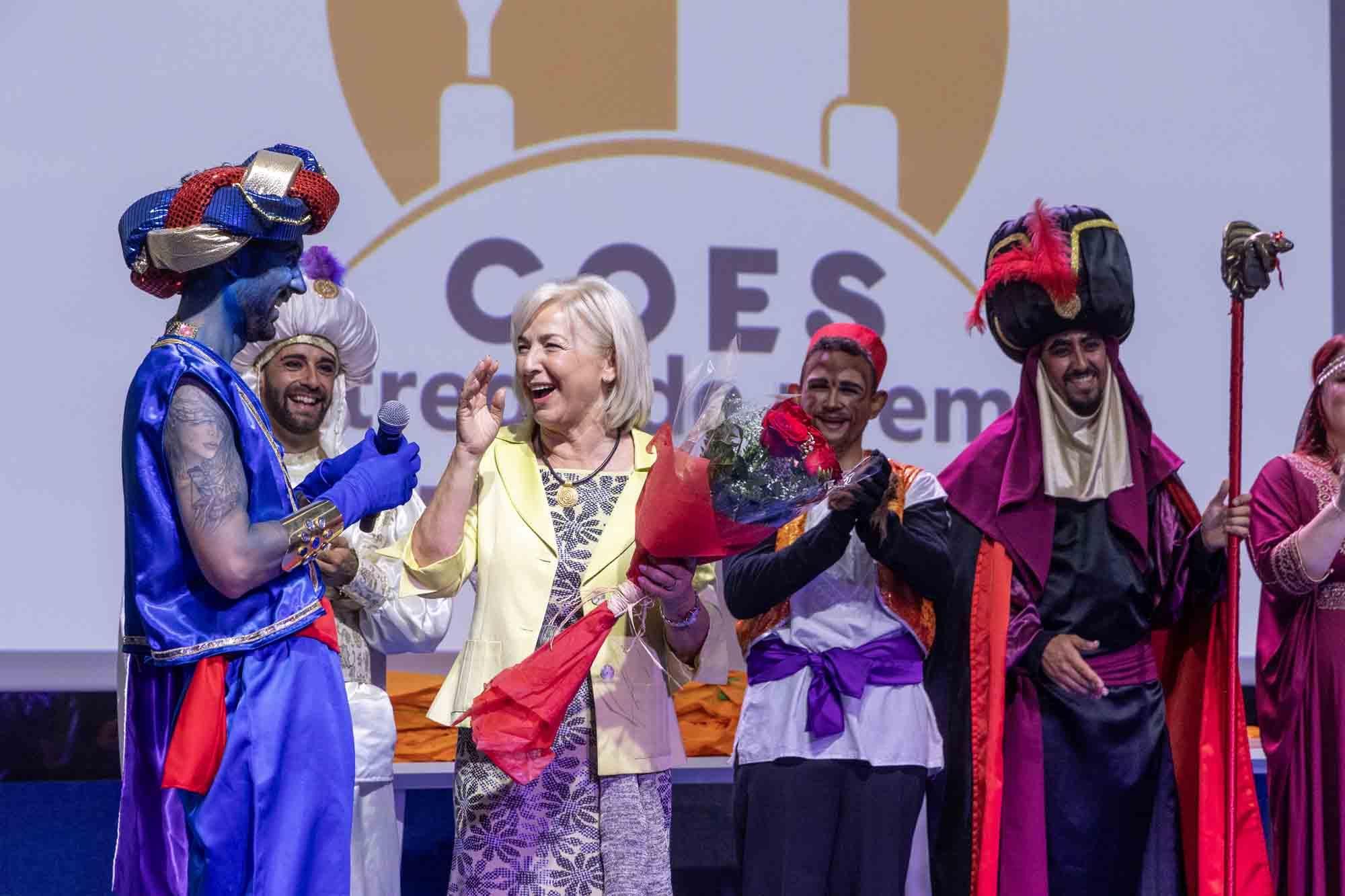 Entrega de premios del concurso infantil de relatos cortos "Cuéntame un cuento para comer" en el Club INFORMACIÓN organizado por COES