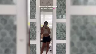 Isa Pantoja muestra su cuerpo sin filtros 18 días después de dar a luz