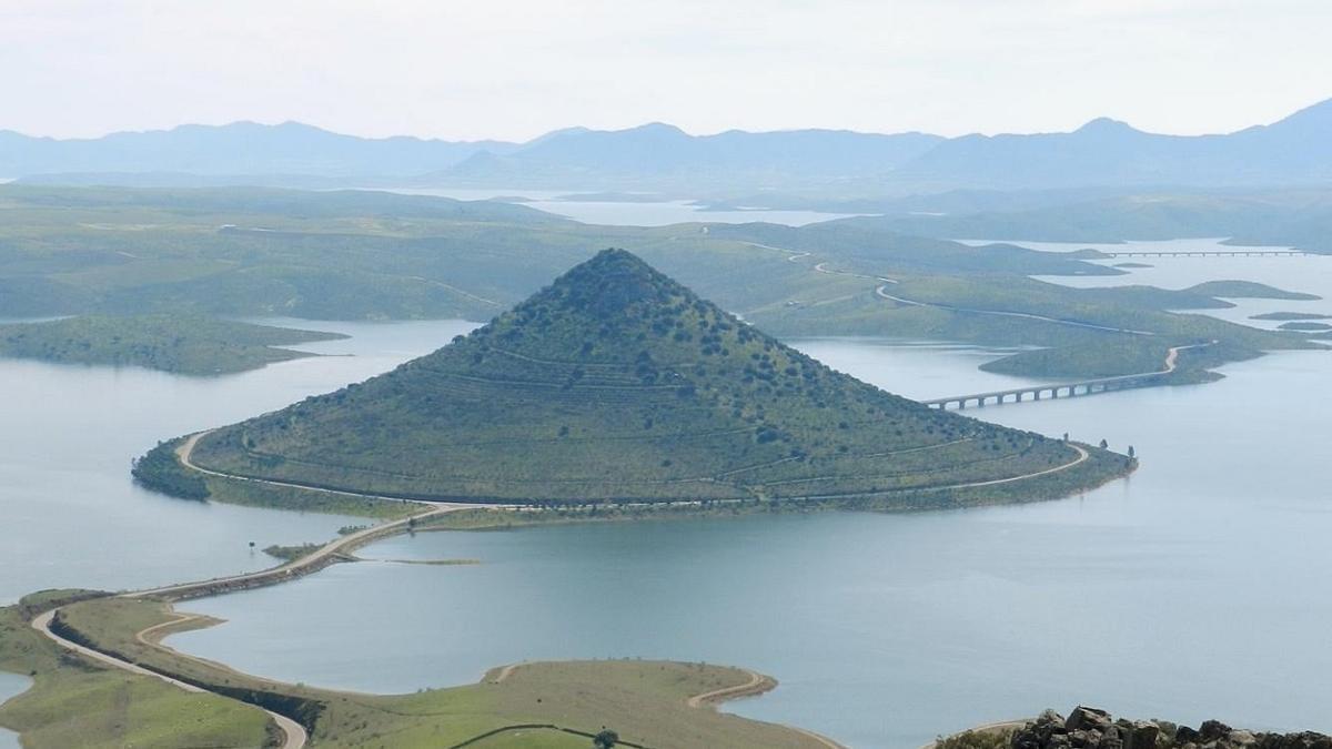 Cerro Masatrigo, la rotonda más grande y hermosa de Europa