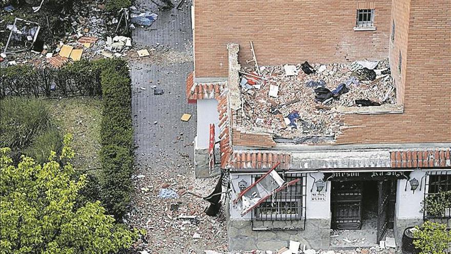 Una explosión en un edificio de Vallecas deja 16 personas heridas