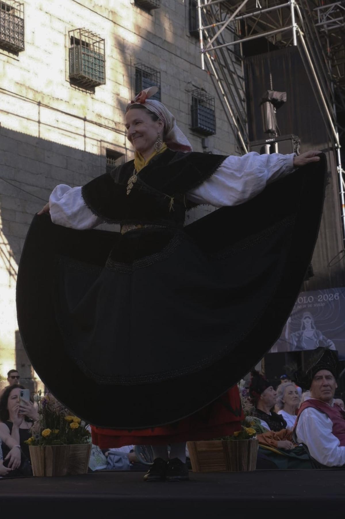 Premiados do desfile do Día do Traxe Galego nas Festas do Apóstolo Premiados do desfile do Día do Traxe Galego nas Festas do Apóstolo