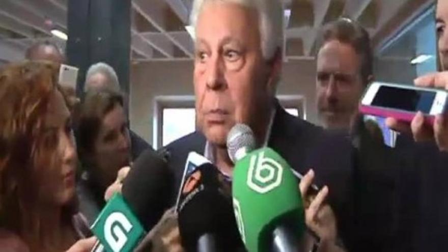 Felipe González explica por qué no fue a la cena con Pablo Iglesias