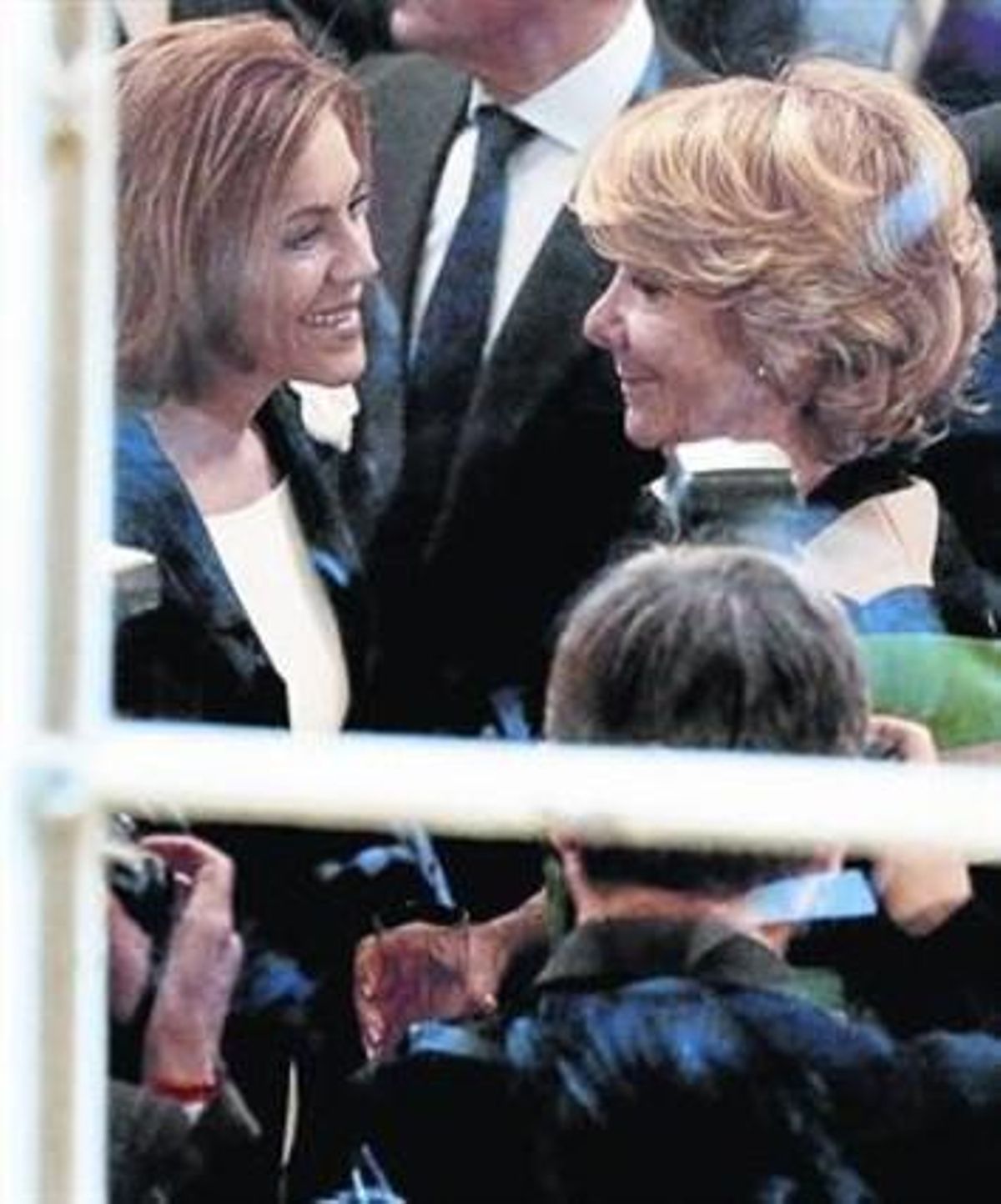 María Dolores de Cospedal i Esperanza Aguirre, ahir, al Foro ABC al Casino de Madrid. María Dolores de Cospedal i Esperanza Aguirre, ahir, al Foro ABC al Casino de Madrid.