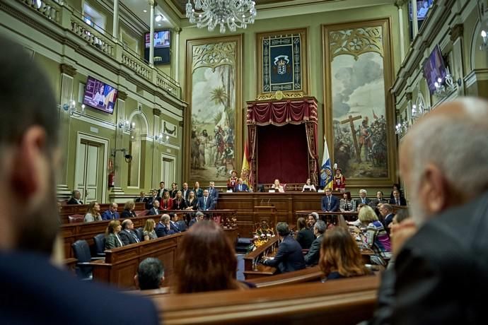 Los presidentes del Congreso de los Diputados y ...