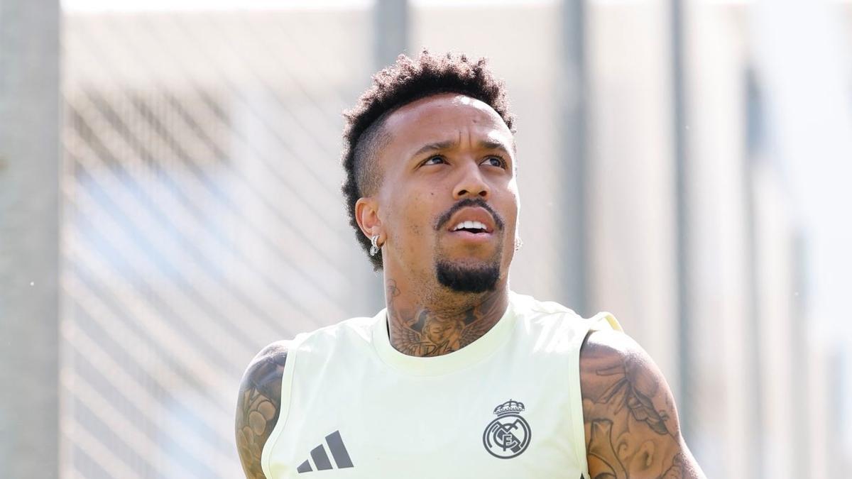 Éder Militao, durante un entrenamiento con el Real Madrid