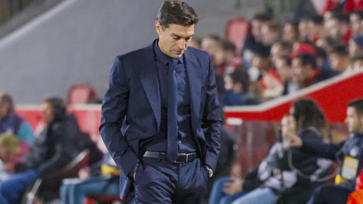 El entrenador del Sevilla, Diego Alonso.
