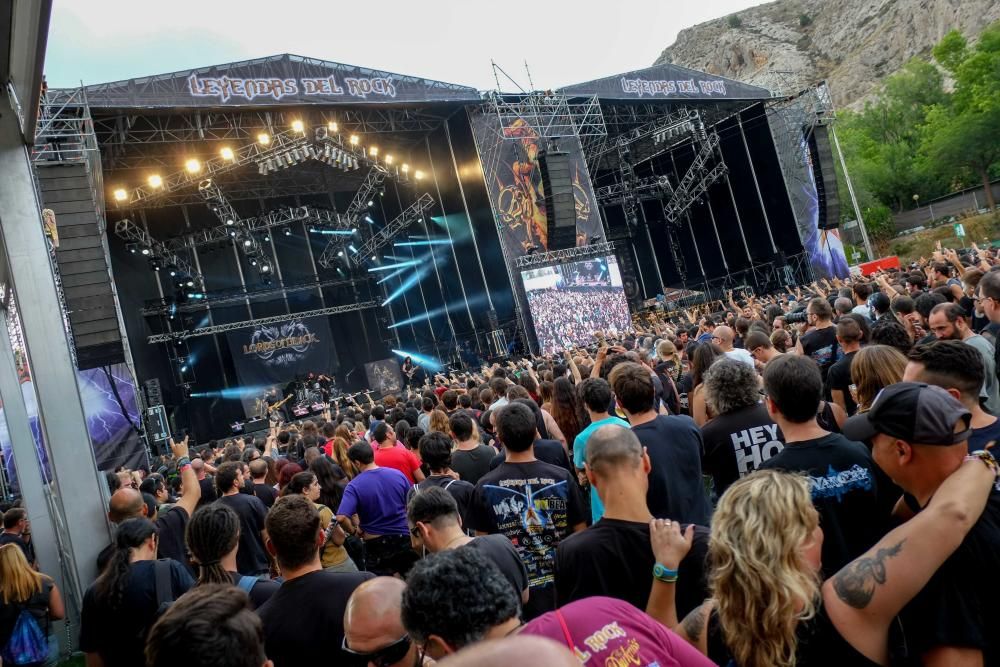 Mojinos Escozíos arrasan en «Leyendas del rock»