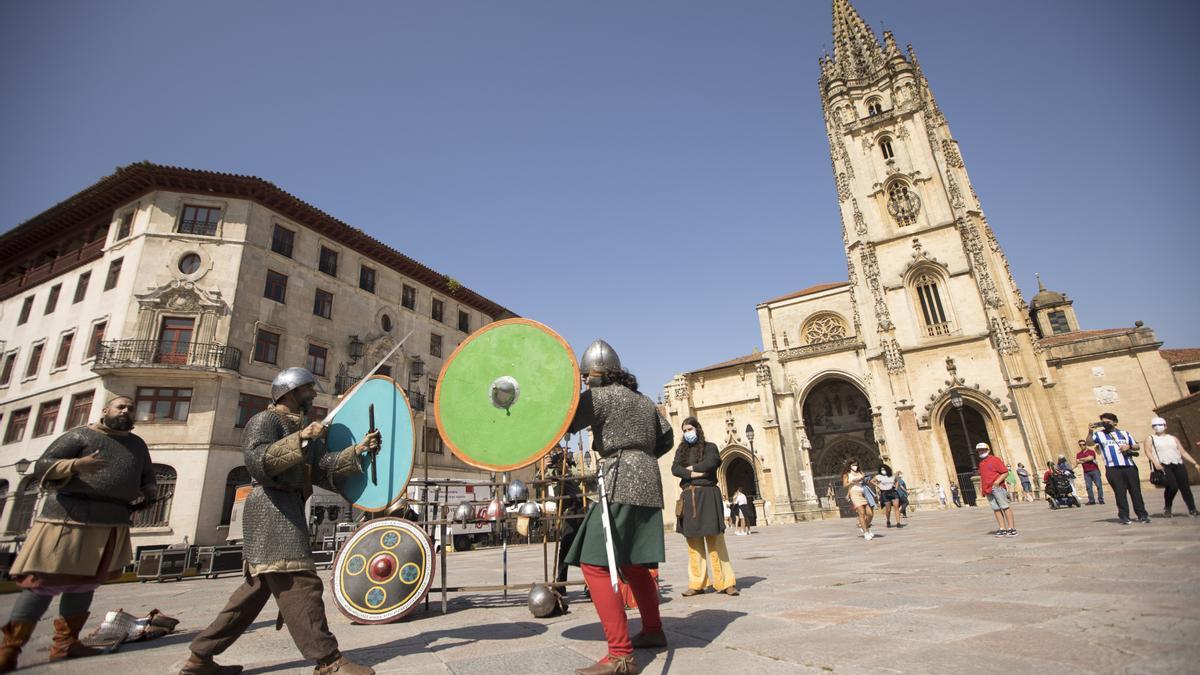 Escenificación de la vida militar del reino de Asturias