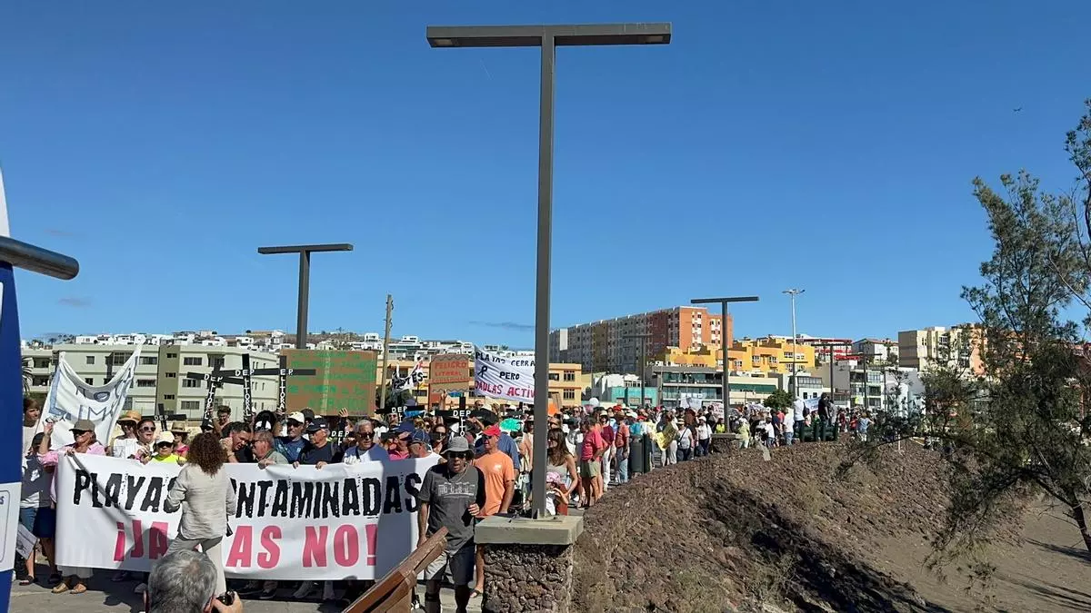 Manifestación en Telde contra las jaulas marinas